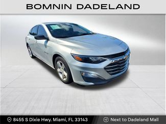 Used 2020 Chevrolet Malibu LS image 1