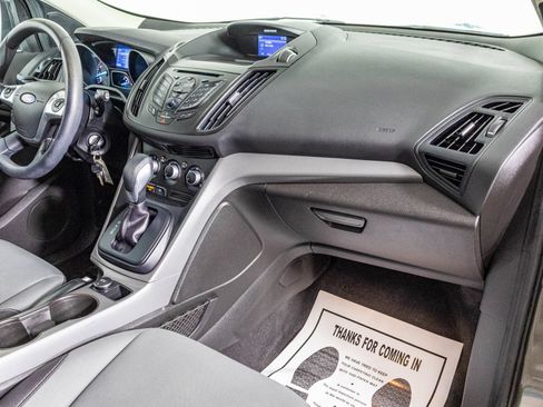 Used 2015 Ford Escape SE FWD image 45