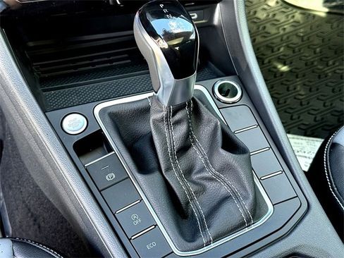 New 2025 Volkswagen Jetta SE image 14