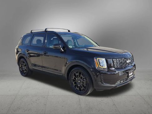 Certified 2022 Kia Telluride EX w/ EX Premium Package image 8