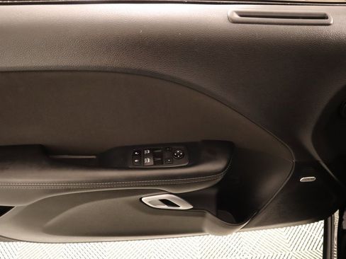 Used 2023 Dodge Challenger GT image 13