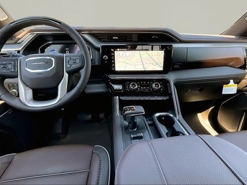 New 2026 GMC Sierra 1500 Denali w/ Denali Reserve Package AWD/4WD image 5