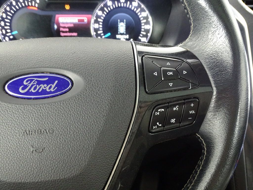 Used 2018 Ford Explorer Platinum AWD/4WD image 10