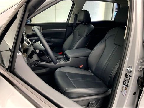 Used 2023 Kia Sorento X-Line EX image 25