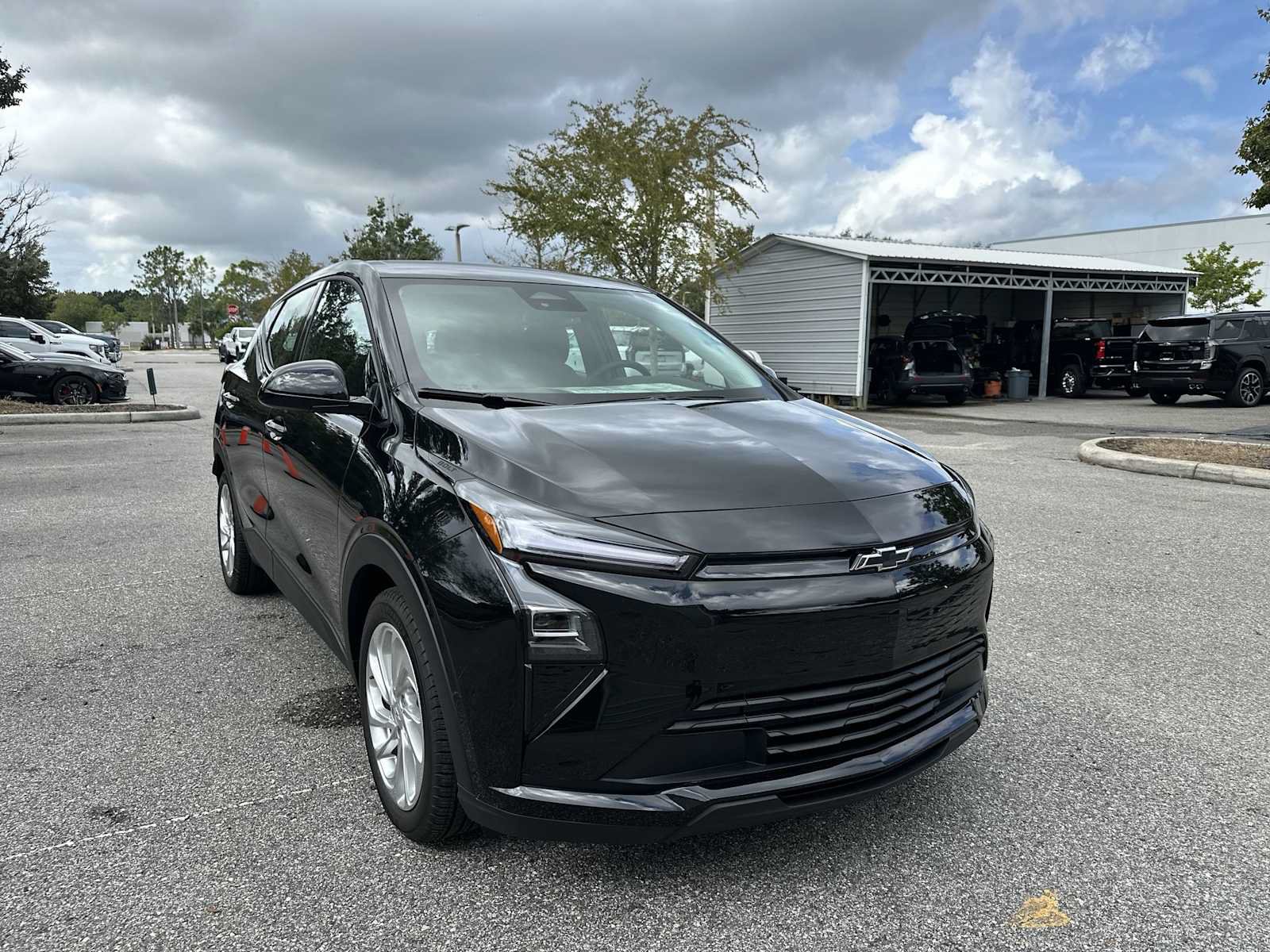 New 2027 Chevrolet Bolt LT w/ Comfort Package FWD image 8