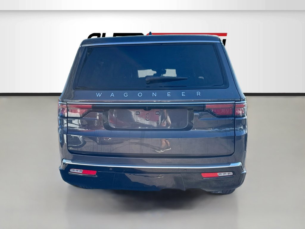 Used 2025 Jeep Wagoneer L Series II w/ 8-pass Seating Package AWD/4WD image 6
