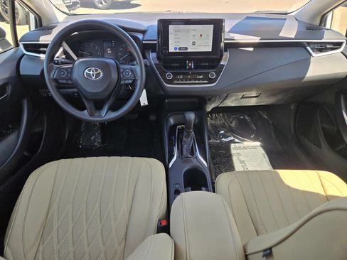 Used 2023 Toyota Corolla LE w/ Carpet Mat Package (TMS) FWD image 17