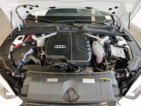 Used 2025 Audi A5 2.0T Premium Plus image 9