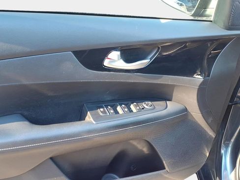 Used 2023 Kia Forte GT-Line image 6