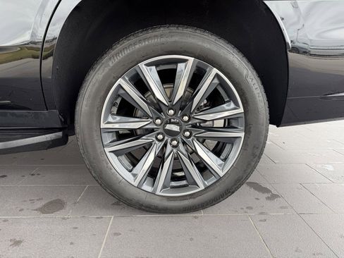 Used 2024 Cadillac Escalade Sport image 10