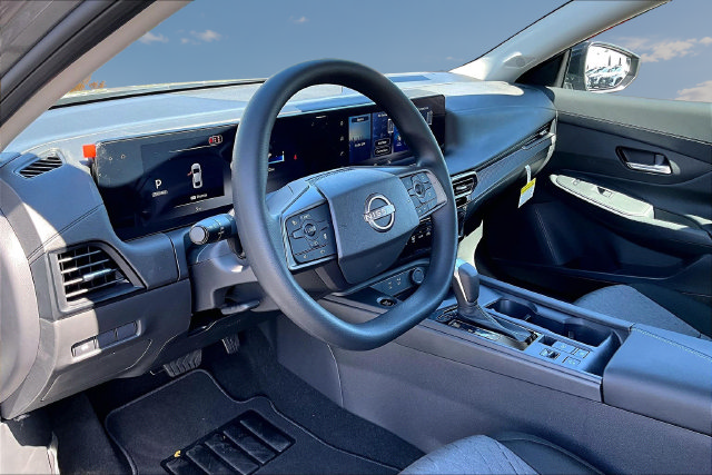 New 2027 Nissan Sentra SV w/ Floor Mat Package FWD image 7