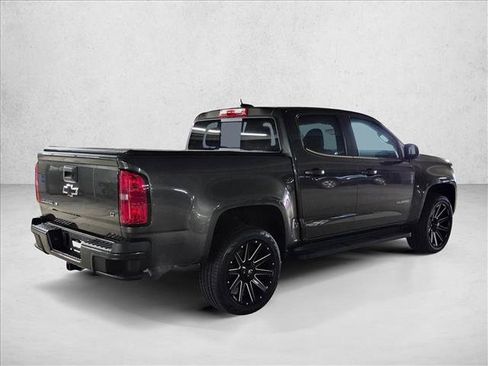 Used 2018 Chevrolet Colorado LT w/ LT Convenience Package RWD image 5