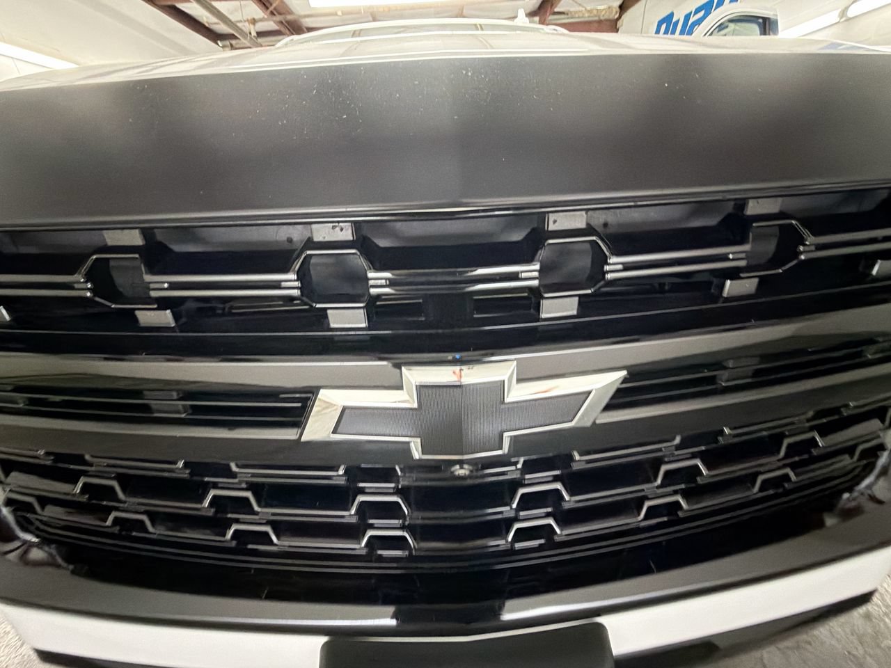 Used 2024 Chevrolet Tahoe Z71 w/ Luxury Package AWD/4WD image 31
