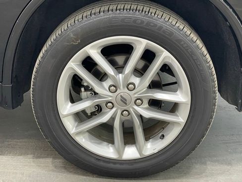 Used 2024 Dodge Durango GT image 43