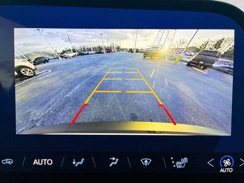 Certified 2024 Chevrolet Blazer EV LT image 15