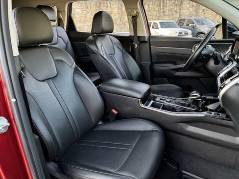 Used 2023 Kia Sorento SX image 35