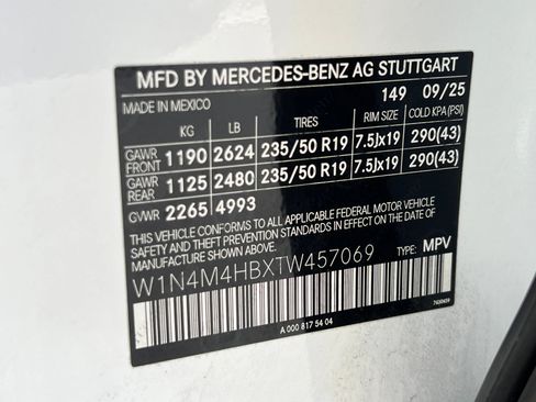 Certified 2026 Mercedes-Benz GLB 250 4MATIC image 13