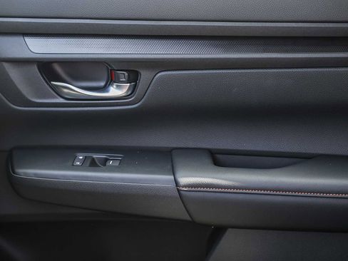 Certified 2025 Honda CR-V Sport-L image 24