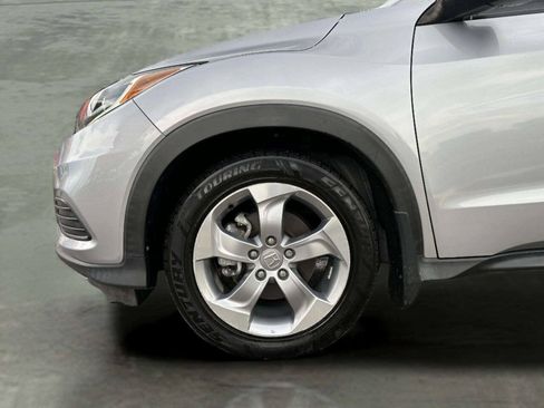 Used 2019 Honda HR-V LX image 36