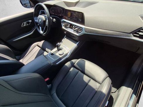 Used 2022 BMW 330i Sedan w/ Driving Assistance Package RWD image 21