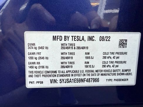 Used 2022 Tesla Model S AWD/4WD image 41
