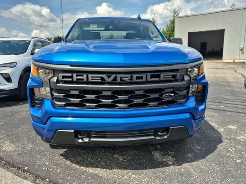 Used 2022 Chevrolet Silverado 1500 Custom AWD/4WD image 2