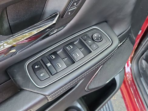Used 2022 RAM 1500 Limited w/ Trailer Tow Group (B) AWD/4WD image 28