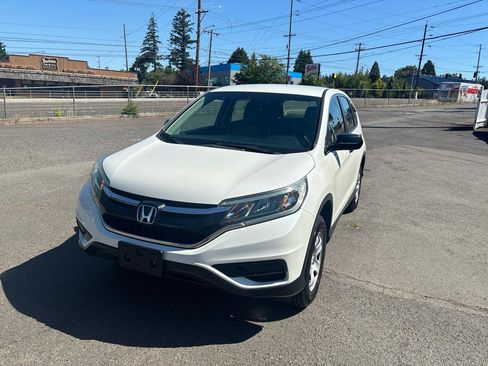 Used 2015 Honda CR-V LX image 2