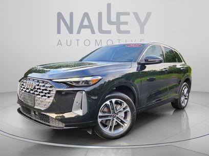 Used 2025 Audi Q5 Premium w/ Convenience Package