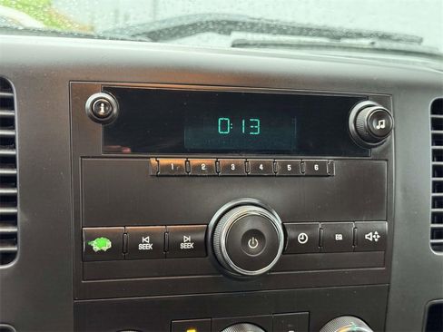 Used 2013 Chevrolet Silverado 1500 W/T image 3