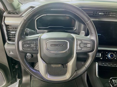 Used 2022 GMC Sierra 1500 Denali AWD/4WD image 12