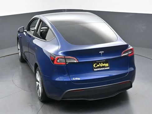Used 2021 Tesla Model Y 2WD image 39