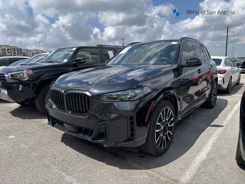 Certified 2024 BMW X5 xDrive40i w/ M Sport Package AWD/4WD image 1