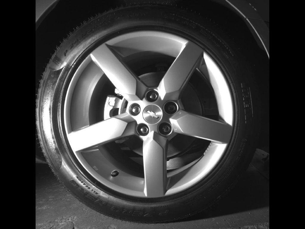 Used 2010 Chevrolet Camaro LT RWD image 11