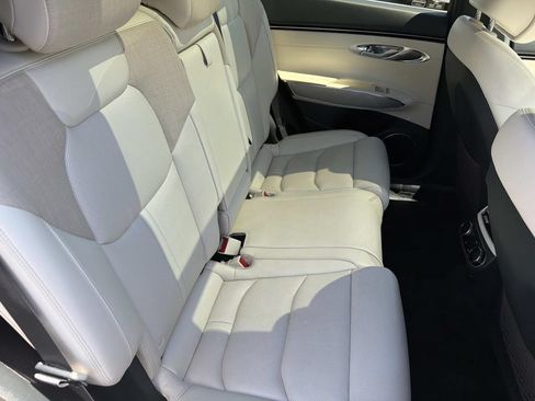 Certified 2023 Genesis Electrified GV70 AWD/4WD image 19