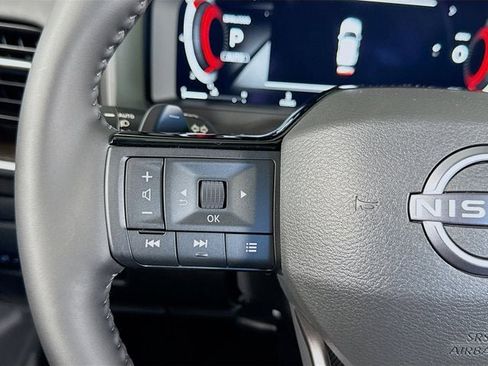 New 2026 Nissan Rogue Platinum w/ Platinum Premium Package image 11