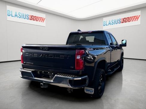 Used 2024 Chevrolet Silverado 2500 LT w/ Snow Plow Prep/Camper Package image 3