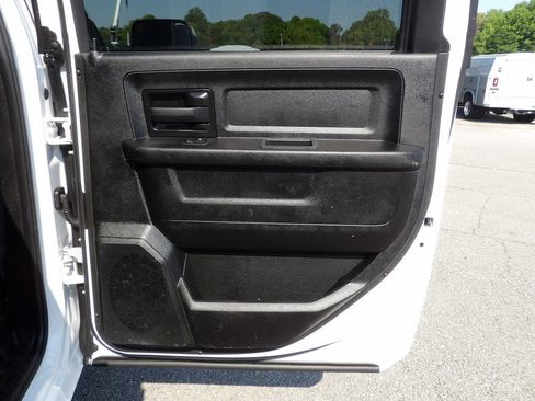 Used 2022 RAM 3500 Tradesman w/ Chrome Appearance Group AWD/4WD image 34