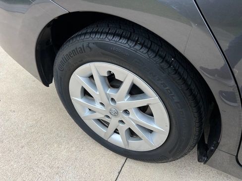 Used 2015 Toyota Prius V Two FWD image 22