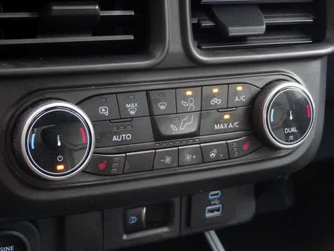 Certified 2023 Ford Maverick Lariat w/ Lariat Luxury Package FWD image 29
