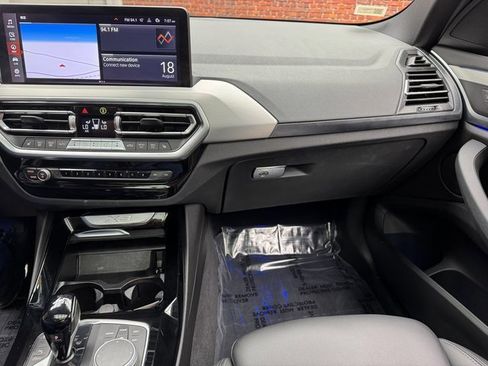 Certified 2022 BMW X3 xDrive30i w/ Premium Package 2 (ZPA) image 17