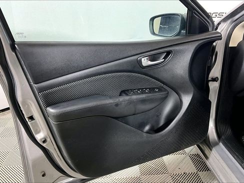 Used 2016 Dodge Dart SE w/ Convenience Group image 17