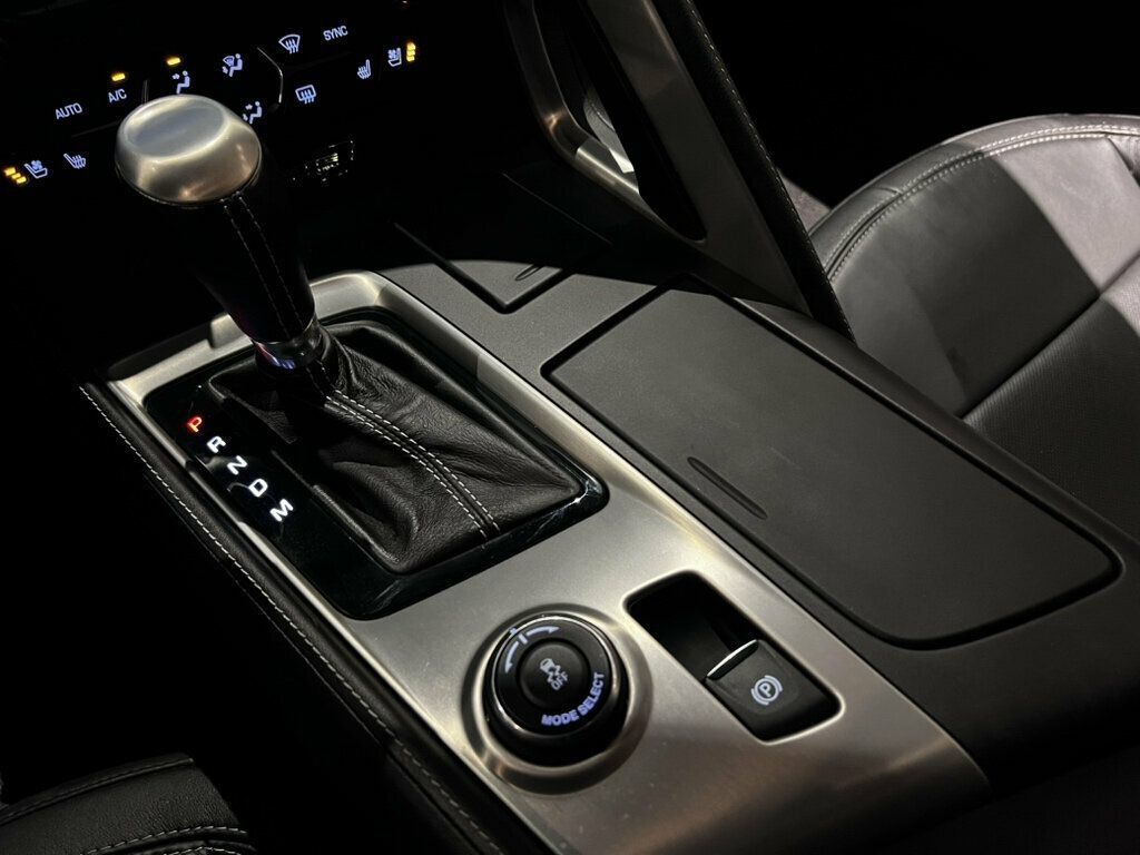 Used 2014 Chevrolet Corvette Stingray Coupe w/ 2LT Preferred Equipment Group RWD image 27