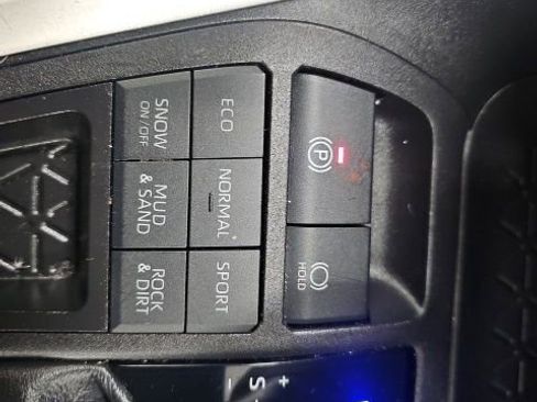 Certified 2024 Toyota RAV4 LE image 24