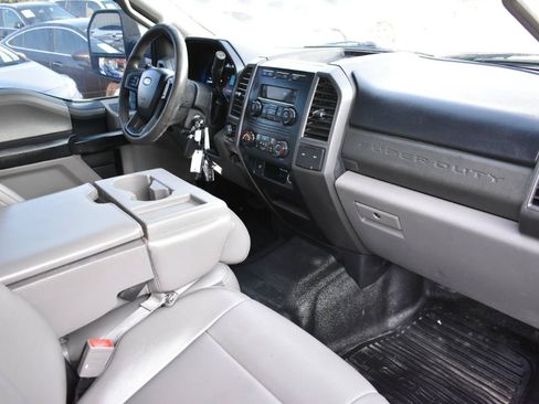 Used 2019 Ford F250 XL w/ Power Equipment Group AWD/4WD image 13