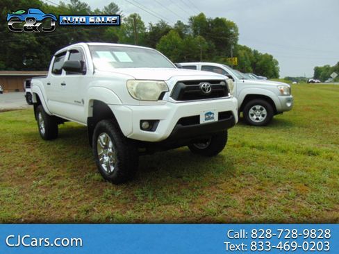Used 2013 Toyota Tacoma 4x4 Double Cab w/ SR5 Pkg image 1