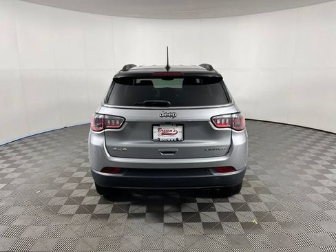 Used 2022 Jeep Compass Limited AWD/4WD image 6