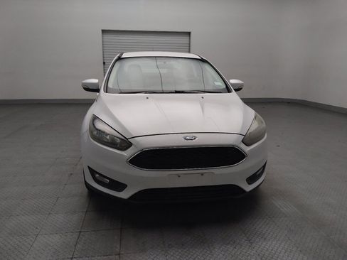 Used 2016 Ford Focus SE w/ Equipment Group 201A FWD image 14
