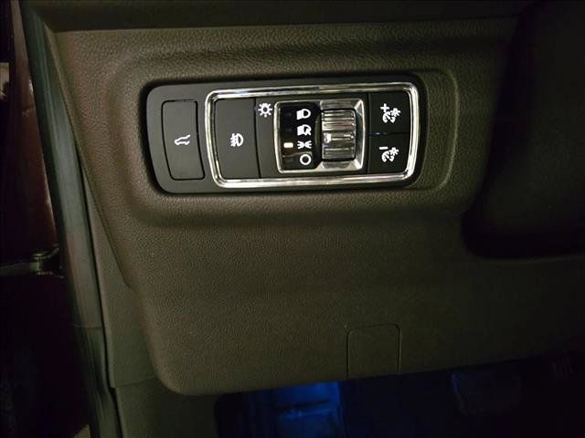 Used 2020 Lincoln Corsair Reserve w/ Equipment Group 201A AWD/4WD image 26
