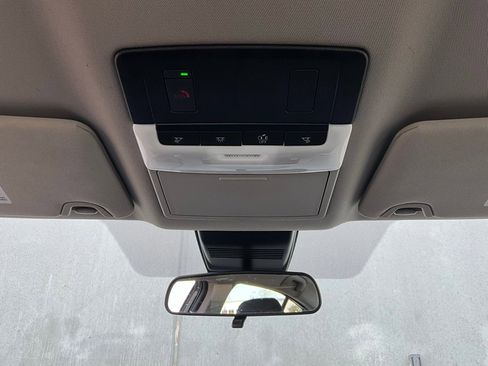 Used 2025 Nissan Altima 2.5 SV image 16